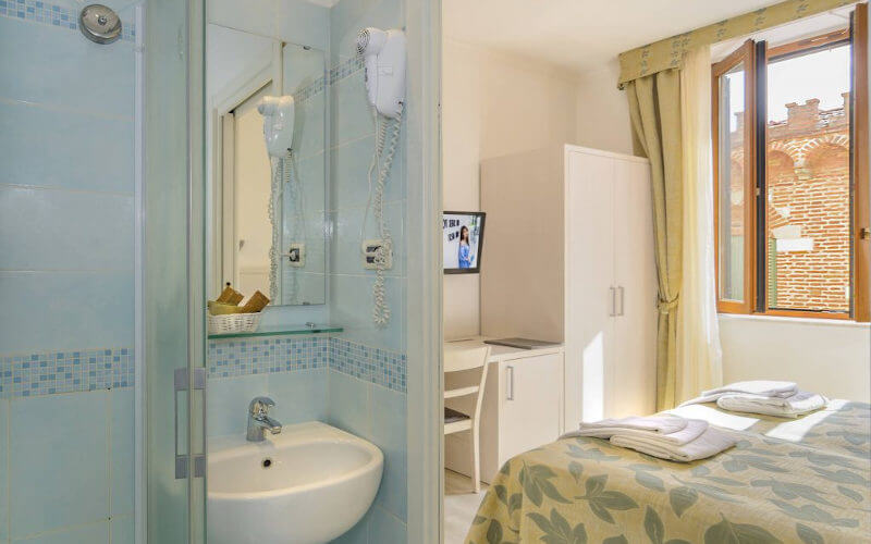 Camera Matrimoniale Albergo Vittoria